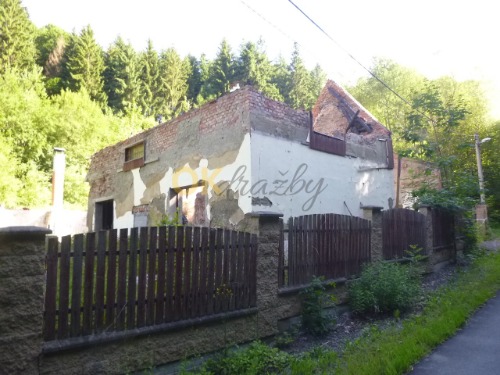 Pozemky s torzem objektu v obci Hynčina, okr. Šumperk — fotka 3