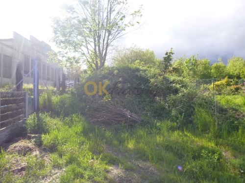 Pozemky a podíl na pozemcích v k.ú. Hradešín, okr. Kolín — fotka 2