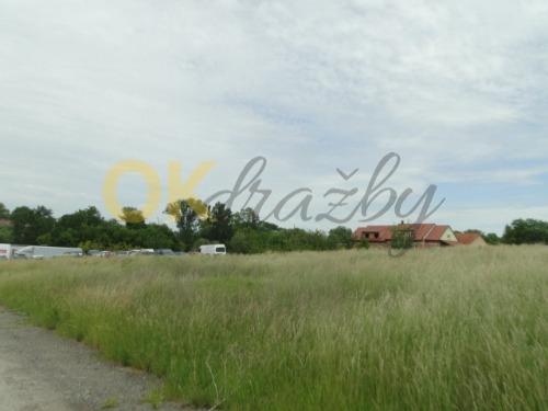 id. 1/16 pozemků v Rousínově, okr. Vyškov — fotka 3
