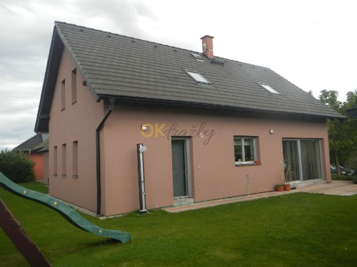 Spoluvl. podíl id. 1/2 na RD v k.ú. Kouřim — fotka 2