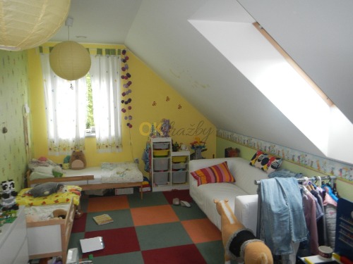 Spoluvl. podíl id. 1/2 na RD v k.ú. Kouřim — fotka 7