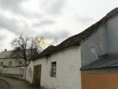 id. 1/16 rodinného domu v Bojanovicích, okr. Znojmo