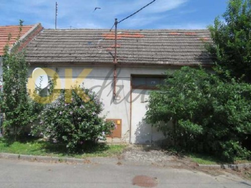 Rodinný dům v obci Kněždub, okr. Hodonín