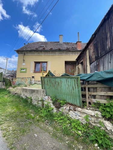 Rodinný dům včetně pozemku a zahrady v obci Ruda nad Moravou, okres Šumperk — fotka 2