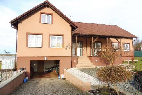 Rodinný dům v obci Horšice, okr. Plzeň-jih — fotka 3