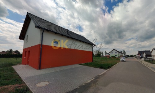Rodinný dům č.p. 54 se zahradou v k.ú. Újezdec u Luštěnic, Mladá Boleslav — fotka 3