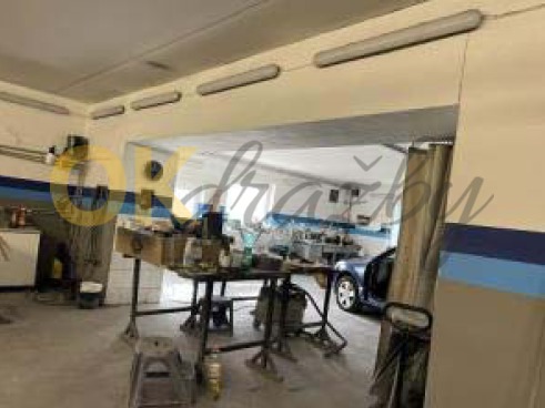 Rodinný dům v obci Hať, okr. Opava — fotka 6