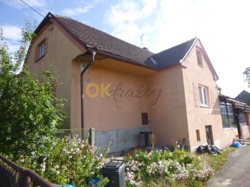Rodinný dům v obci Spálené Poříčí, okr. Plzeň-jih