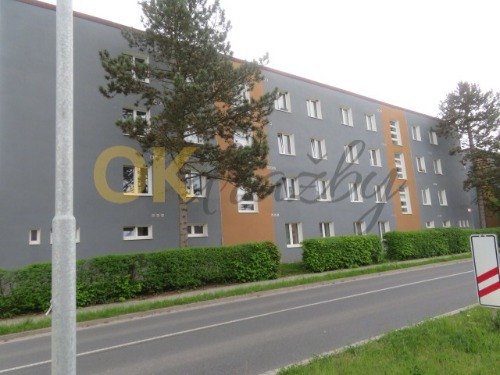 Bytová jednotka č. 408/2 v Horní Bříze, včetně spoluvlastnického podílu na pozemku — fotka 3