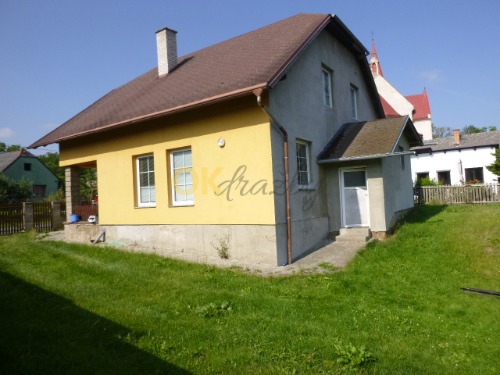 Rodinný dům v obci Herálec, okres Havlíčkův Brod — fotka 2