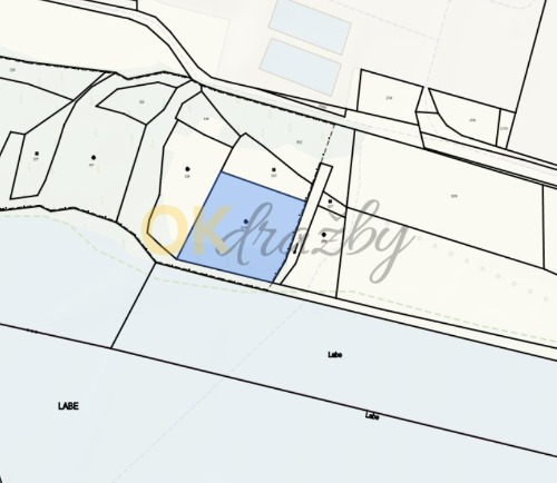 Pozemky o výměře 5 602 m² v k.ú. Píšťany — fotka 2