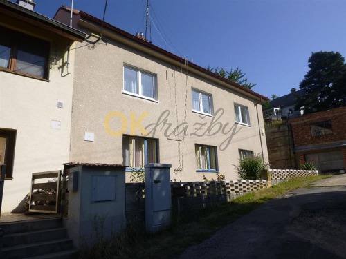 Dražba spoluvlastnického podílu ve výši 1/8 na rodinném domě se zahradou, okres Brno-venkov