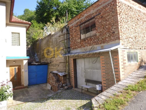 Dražba spoluvlastnického podílu ve výši 1/8 na rodinném domě se zahradou, okres Brno-venkov — fotka 3