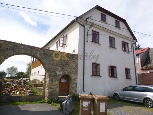 Rodinný dům v obci Zadní Chodov, okr. Tachov