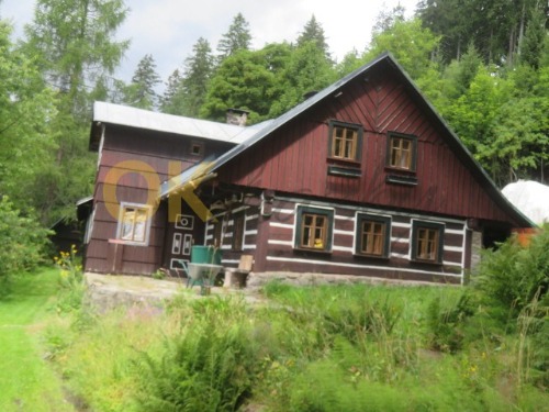 Dražba podílu ve výši ¼ – horská roubená chata, Strážné