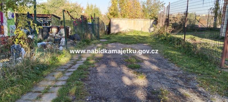 Újezdec u Přerova, pozemek p.č. 55, součástí je stavba bez čp/če, garáž, a pozemek p.č. 57/3 prodej v elektr.aukci — fotka 5