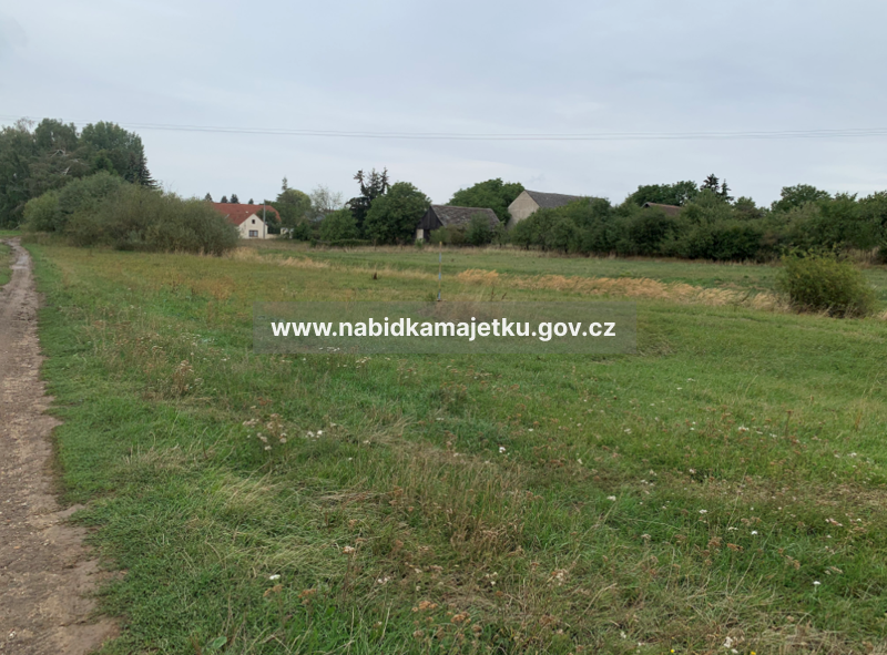 Pozemek p. č. 3133, včetně studny v k.ú. Jazovice — fotka 4