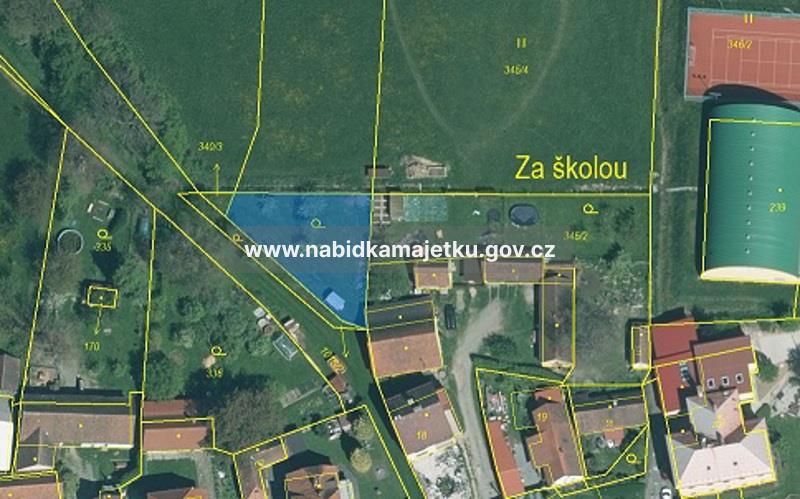 Pozemek v k. ú. Řenče