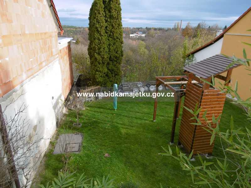 Zahrada v Kostelci nad Černými lesy - pozemek p.č. 2642 — fotka 2