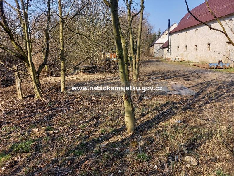 POZEMEK P. Č. 859/2 O VÝMĚŘE 755 M2 V K. Ú. RUDOLICE NAD BÍLINOU, OBEC MOST — fotka 3