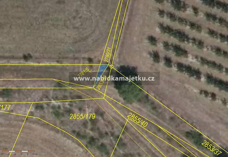 k.ú. Klobouky u Brna  - pozemky parcela číslo 2781/3, 2782/1, 2853/9, 2853/11, 2853/36, 2853/39, 2853/40 — fotka 3