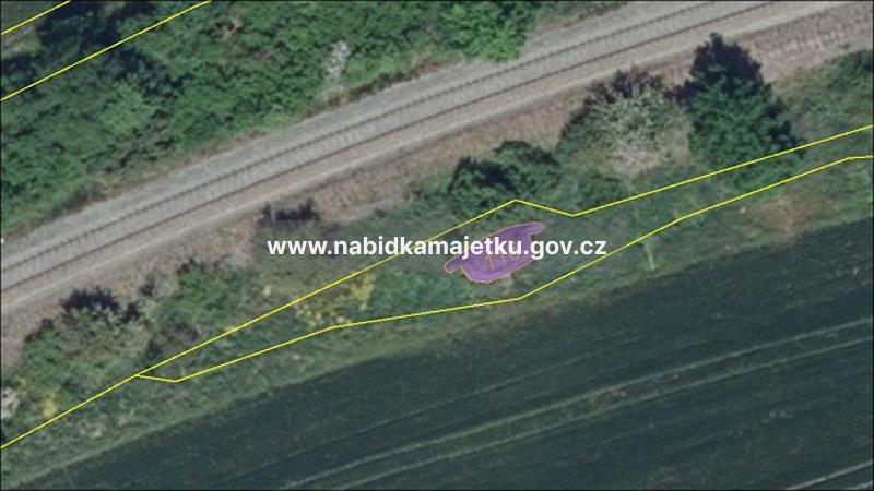 st. p.č.116 k.ú. Veletice o výměře 22m2, součástí je stavba bez čp/če - řopík — fotka 4