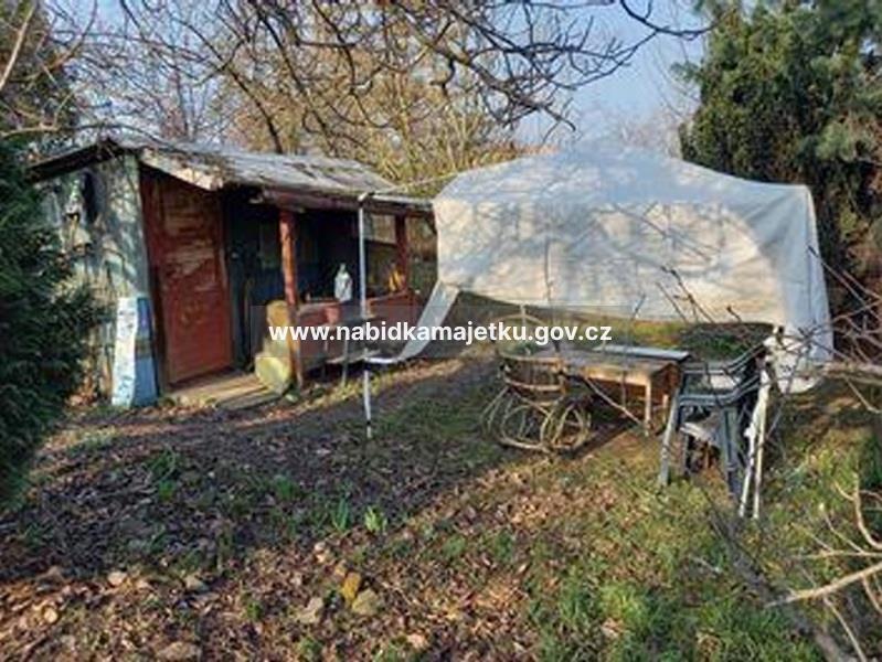 Pozemek, p. č. 2255/1 o výměře 1500 m2 k. ú. Jirkov — fotka 3