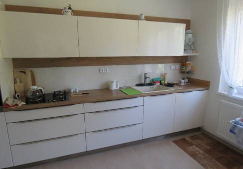 Prodej samostatného RD 6+2 s garáží a pozemkem 1058 m², obec Pozořice, okres Brno-venkov — fotka 6